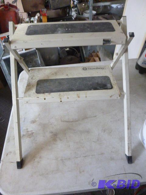 lot 78 image: Black & Decker Stow-Away Step Stool...