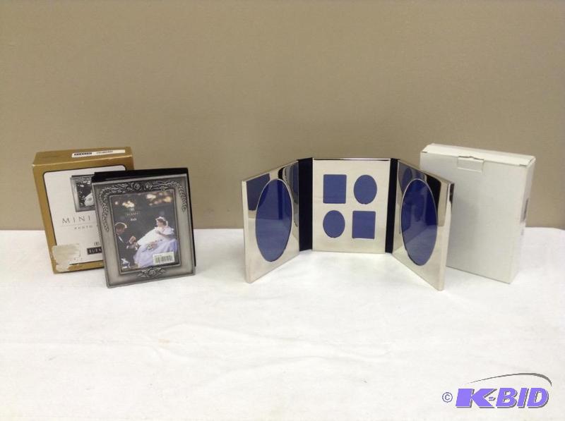 lot 128 image: Collage Frame & Photo Album
