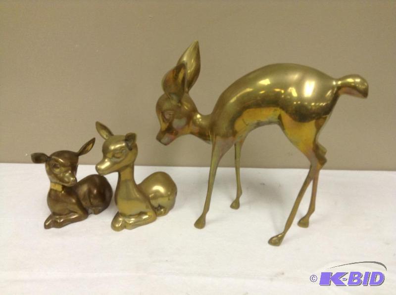 lot 55 image: 3 Cute Brass Deer