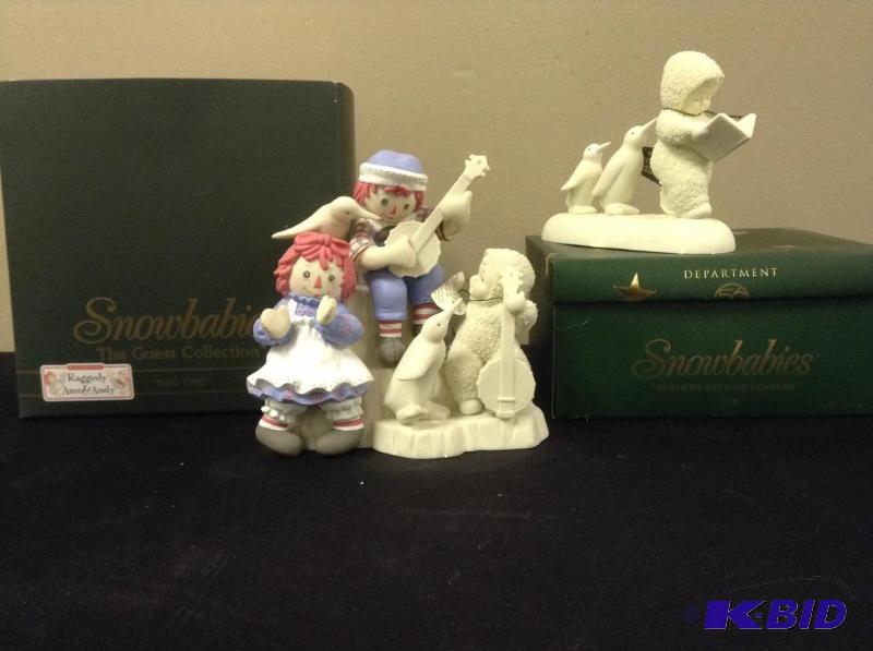 lot 64 image: 2002 & 2003 Snowbabies Figurines