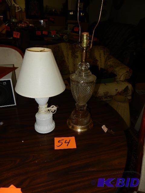 lot 54 image: 2 table Lamps.