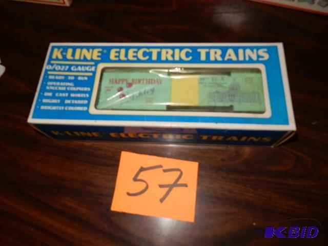 lot 57 image: K Line Electric Trains, 027 Gauge, Green Boxcar