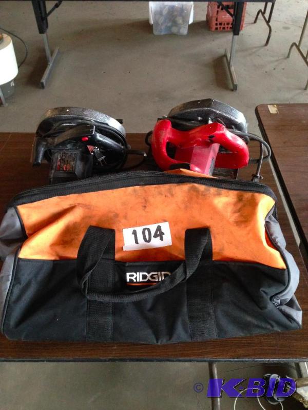 Ridgid tool bag with 2 circular saws....
