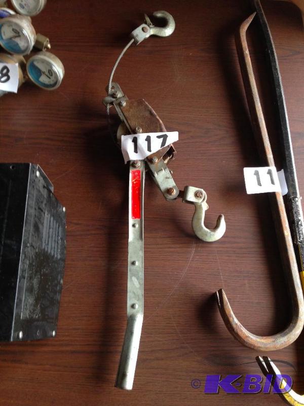 Wire rope winch  come-along....