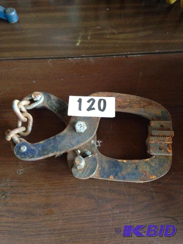 Pallet puller  grabber....