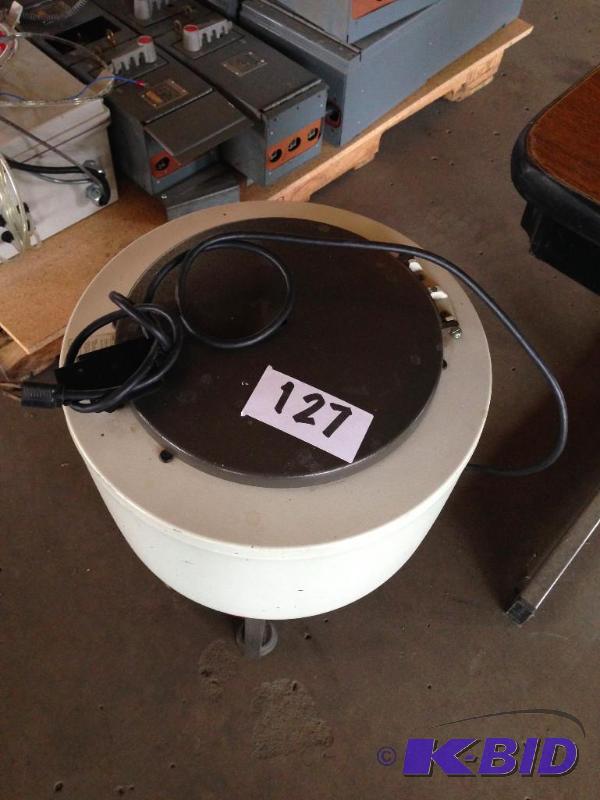 Benchtop lab shaker....