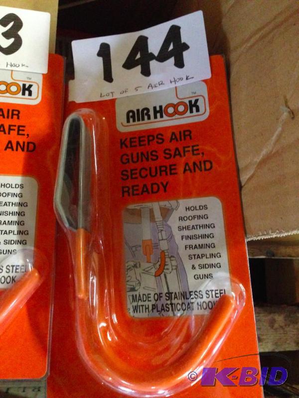 Lot of 5 Air Hook tool holders. New in retail...