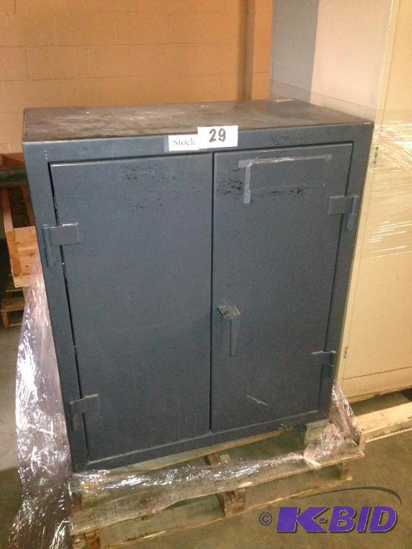 Heavy duty metal cabinet....