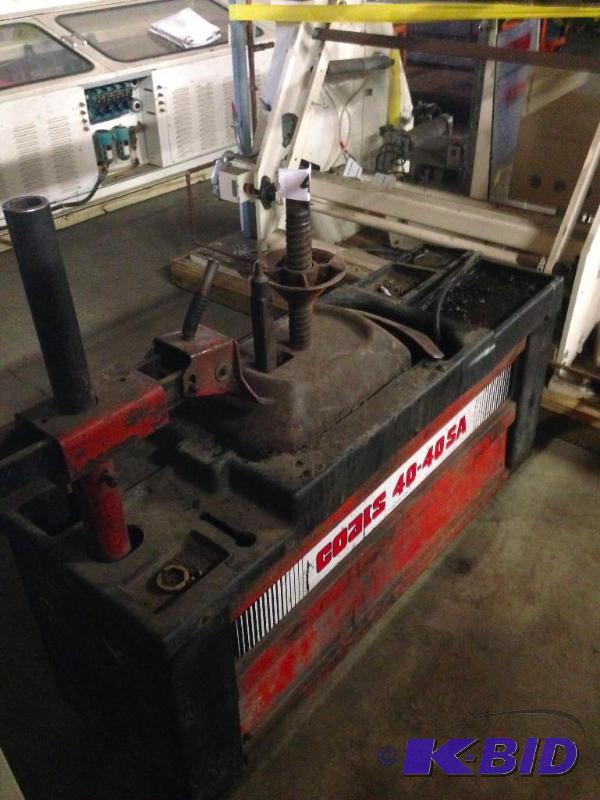 Coats 40-40SA tire changing machine....