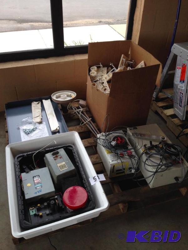 Pallet lot if misc. electrical and other incl...