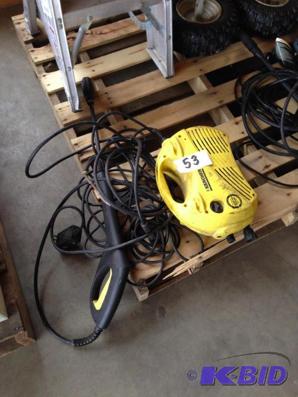 Small electric pressure washer....