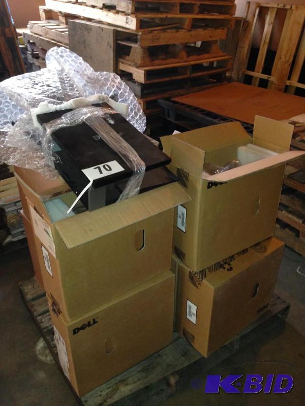 Pallet lot of Dell computer components includ...