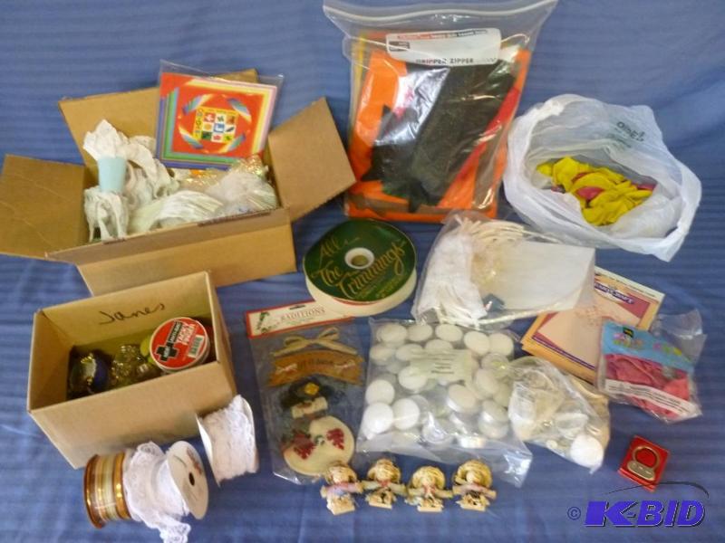 lot 124 image: Large lot of good crafting items that include...