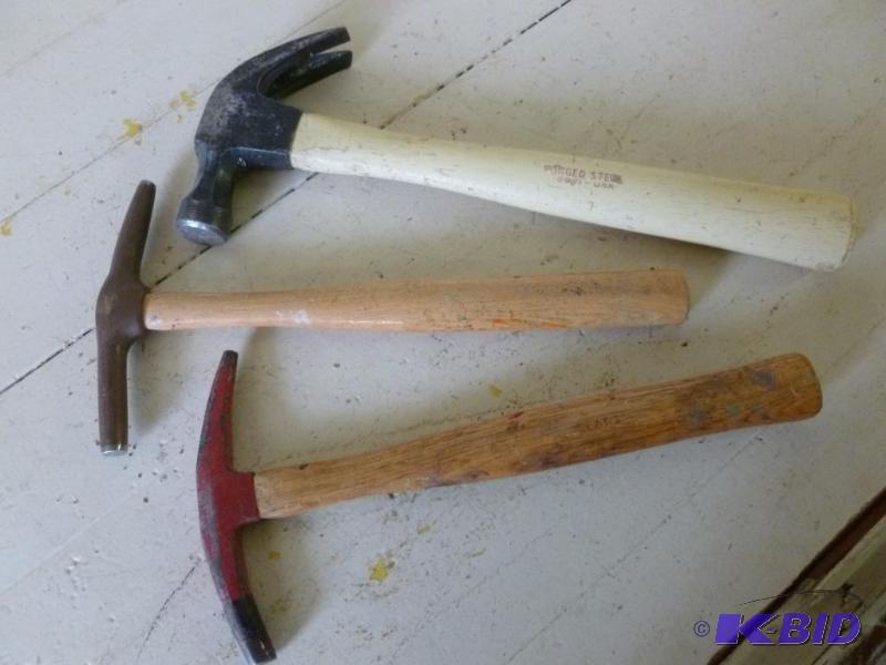 lot 158 image: Lot of three good hammers. ...