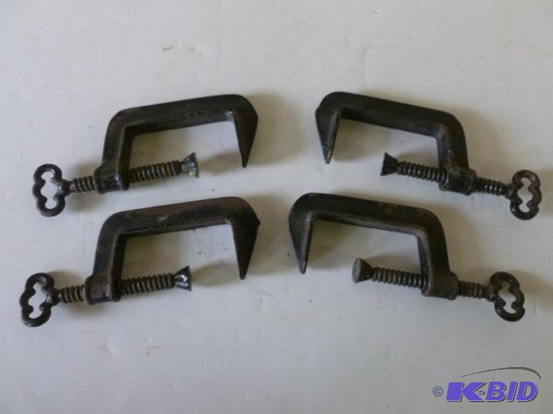 lot 162 image: Lot of four vintage E.C Stearns Co No 40 - 3&...