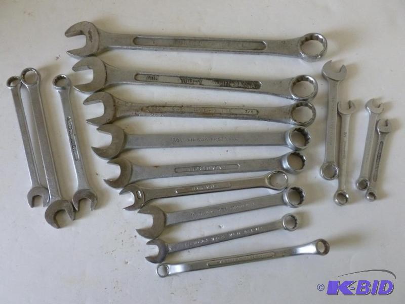 lot 167 image: Large lot of 16 good wrenches, Tru-Fit, S&...