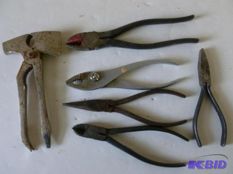 lot 172 image: Lot of six&nbsppliers type tools, Camron, Be...