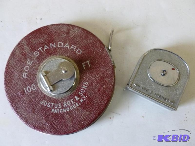 lot 175 image: Lot of vintage metal tape measures that inclu...