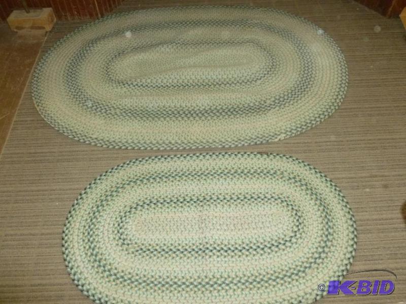 lot 189 image: Lot of two vintage wool rugs, 28" x 47&q...
