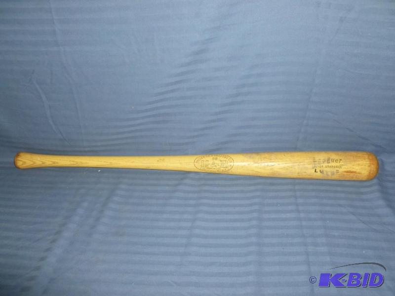 lot 32 image: Collectible H&ampB - Wilver Stargell wooden ...