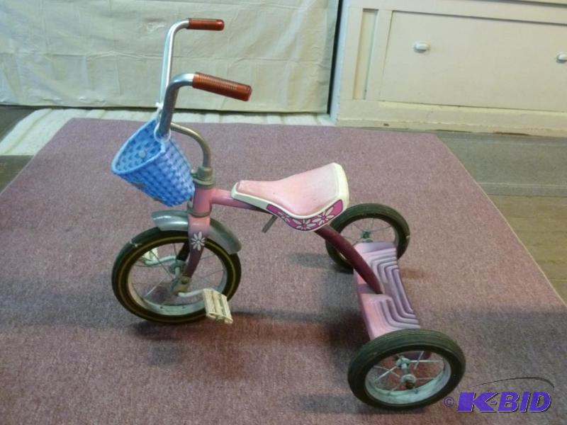 lot 46 image: AMF Junior tri-cycle bike. ...