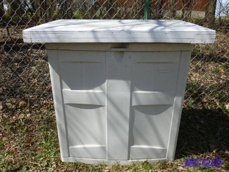 lot 5 image: Suncast heavy gage plastic storage cabinet wi...