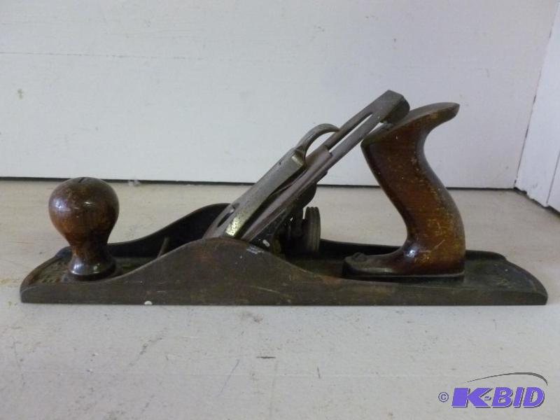 lot 50 image: Large Vintage Stanley Bailey No. 5 jack plane...