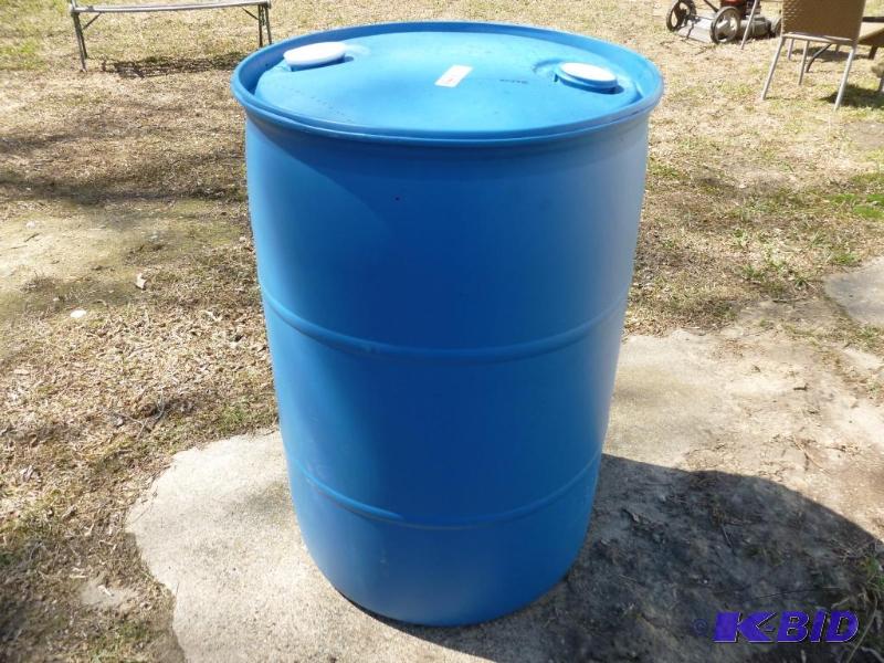 lot 64 image: Large 55 gallon plastic barrel, comes with tw...