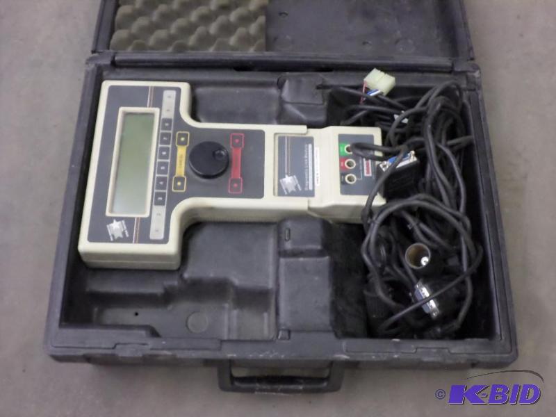 lot 104 image: Rotunda Ford Diagnostic Link Module Set...