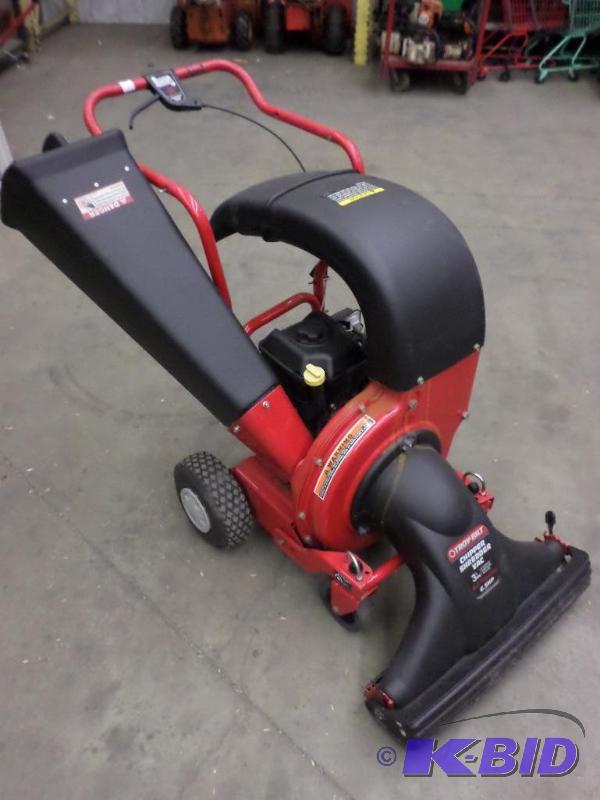 lot 21 image: Troy-Bilt Self-Propelled 6.5HP 3-In-1 Chipper...