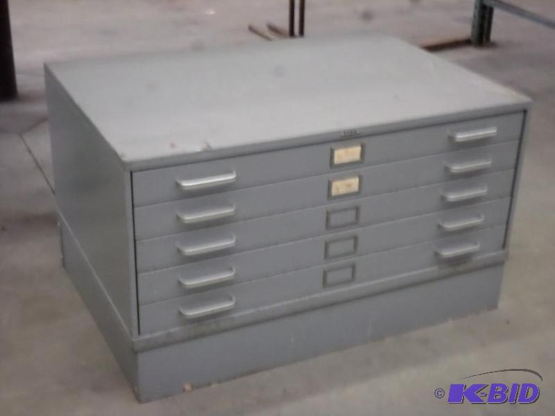 lot 73 image: 5-Drawer Lyon 24&quotx36&quotx18" Late...