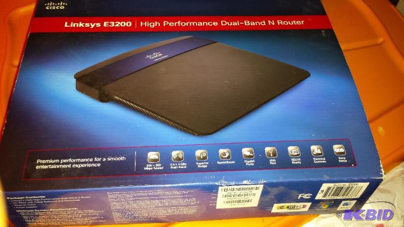 Linksys E3200 high performance dual band n ro...