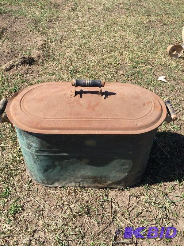 Tub