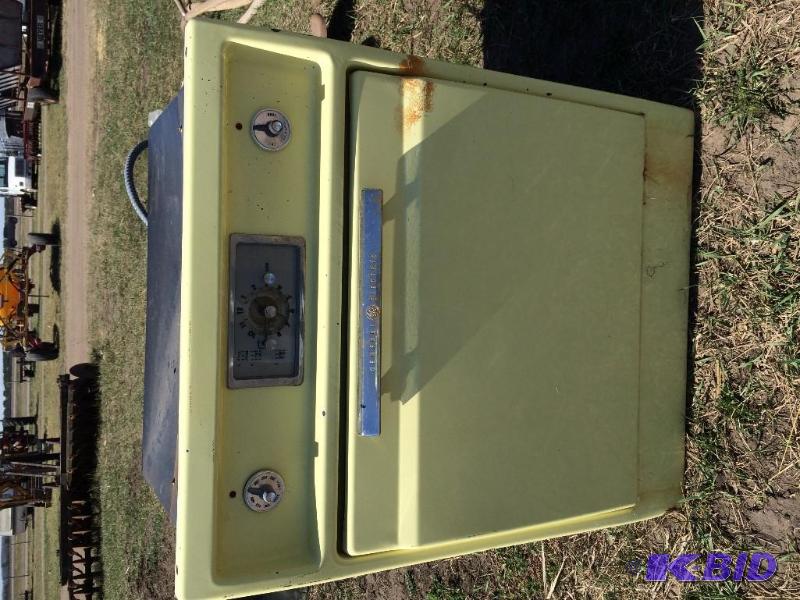 Oven