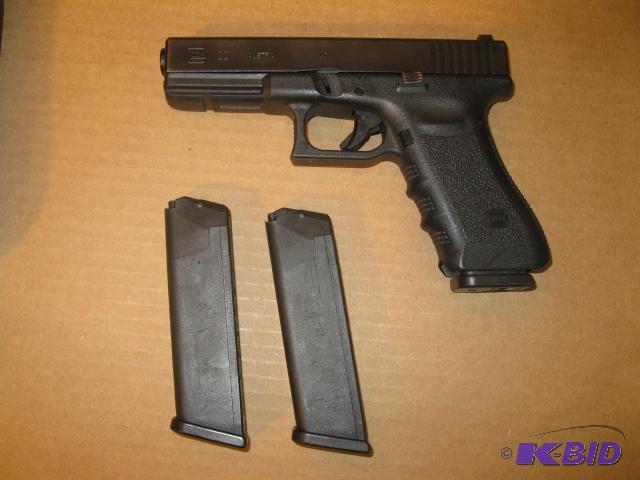 lot 5 image: Glock G22 Gen 3 Semi-Auto Pistol