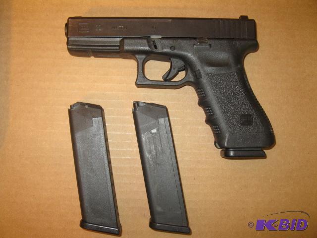 lot 7 image: Glock G22 Gen 3 Semi-Auto Pistol