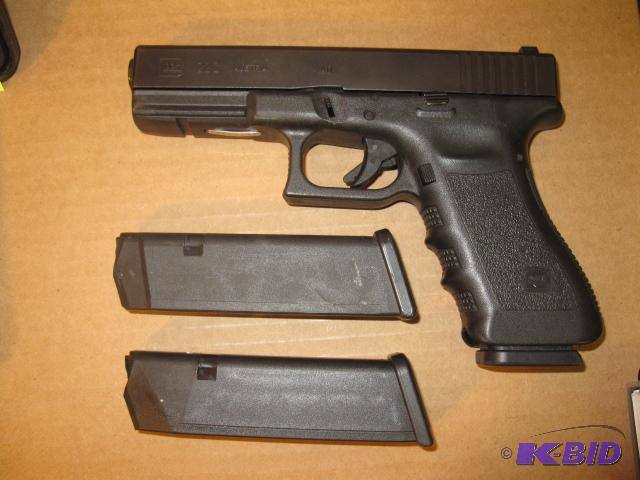 Glock G22C Gen 3 Semi-auto pistol