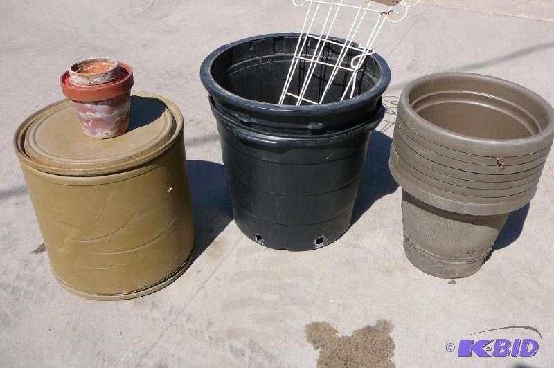 Lot of Flower Pots Ect 15 Count...