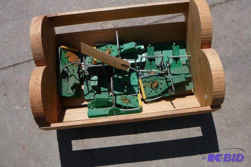 Lot of Mouse traps and Basket...