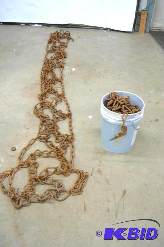 Pair Tractor Chains... 2- Tractor Chains 12.4...