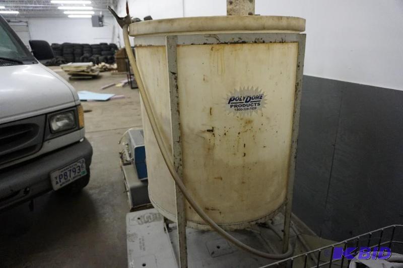 Poly Dome Brand 120 Gallon Electric Fertilize...