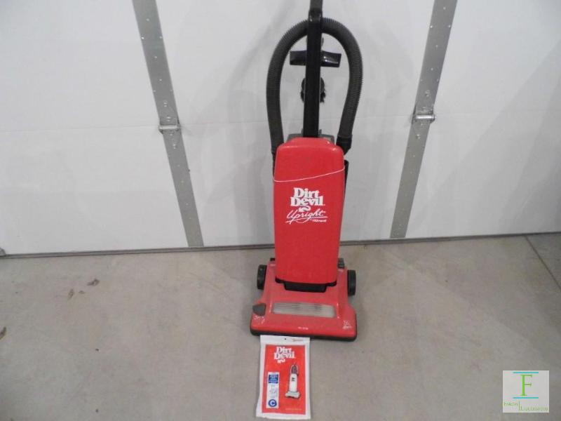 Dirt Devil Upright Vacuum