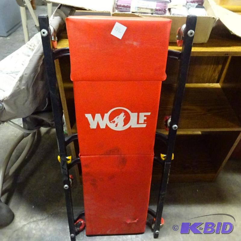 Wolf Shop Creeper...