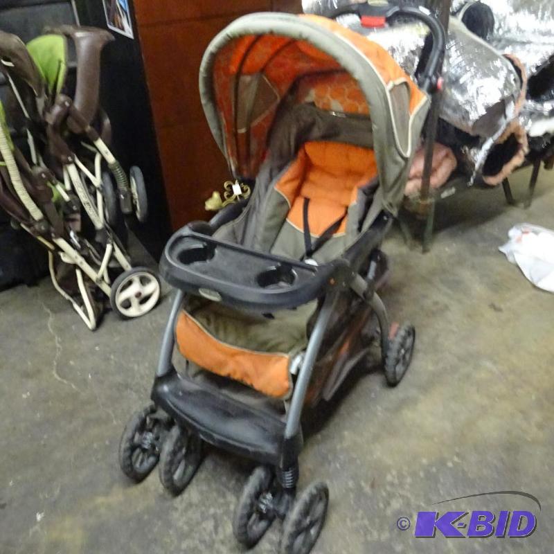 Baby Trend Fold Up Baby Stroller...