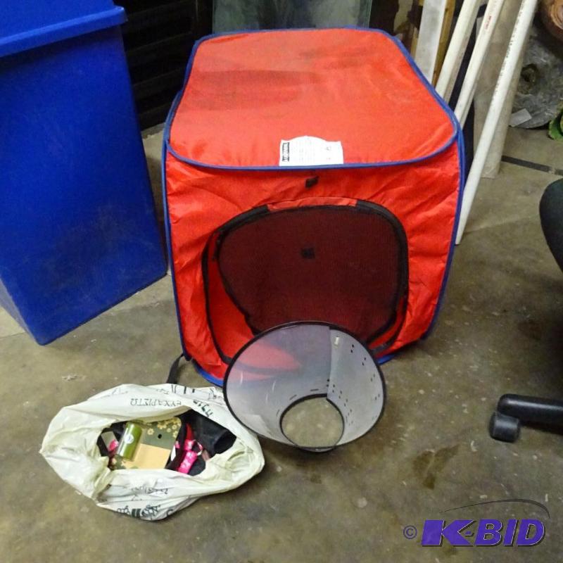 Fold Up Portable Dog Kennel. Misc Dog Items...