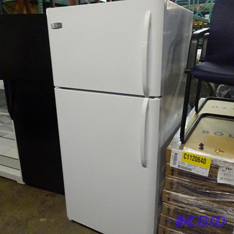 Frigidaire Fridge Freezer FRT18G2NWD 09-12...