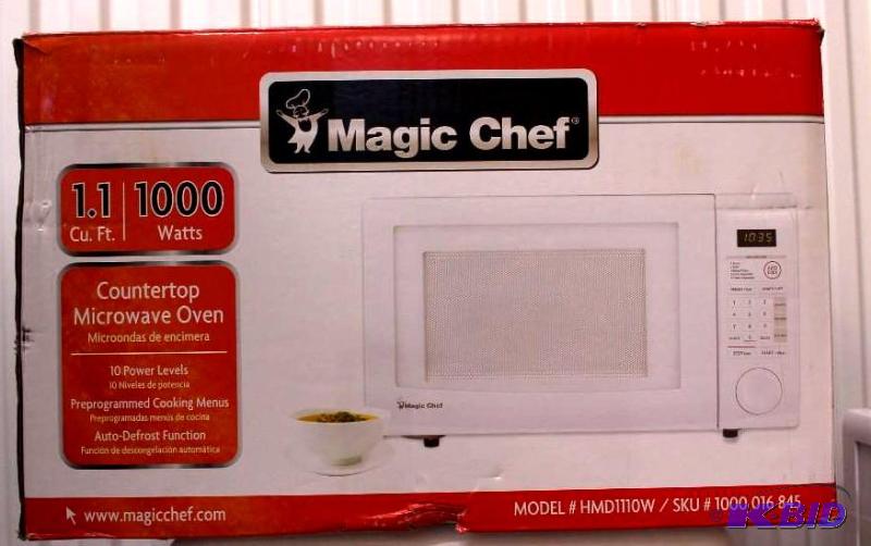 Magic Chef Microwave Oven, tested, used, Customer Return