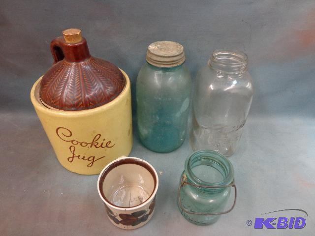 lot 107 image: USA Crock Jug&nbspBall Perfect Mason Jars&nb...