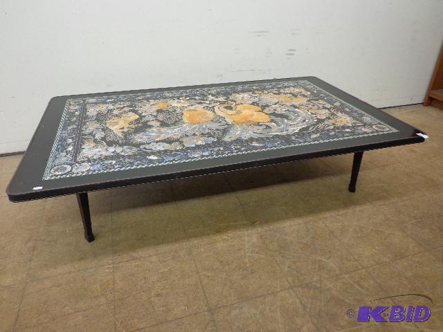 lot 164 image: Ornate Chinese Table   has 11" legs  29 ...