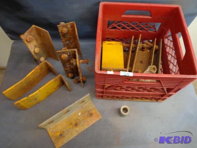lot 24 image: Steel Brackets   9 x &nbsp6 x 18 ...
